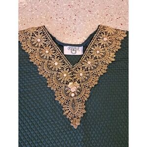 Cervelle Vintage Ugly Tacky Christmas Green Shirt sweater Sz M.